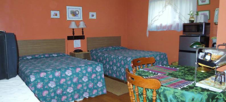 四季汽车旅馆(Four Seasons Motel)图片