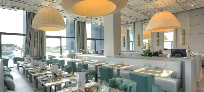 雷泽弗酒店(La Réserve Resort)图片