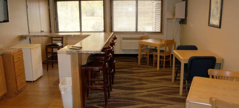 鹅卵石酒店的寄宿酒店及套房(Boarders Inn and Suites by Cobblestone Hotels - Ripon)图片