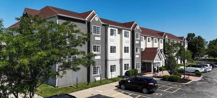 索内斯塔精选酒店及套房堪萨斯城/蓝泉城(Sonesta Essential Hotels & Suites Kansas City Blue Springs)图片