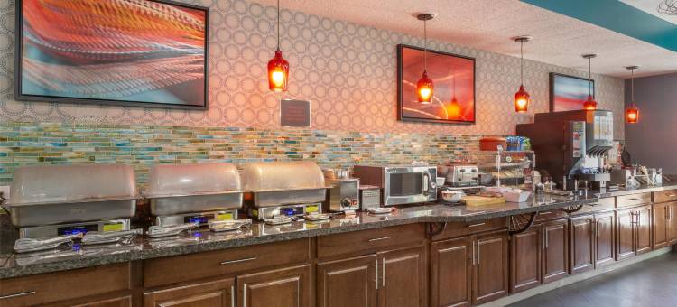 盖洛普贝斯特韦斯特优质套房酒店(Best Western Plus Gallup Inn  Suites)图片