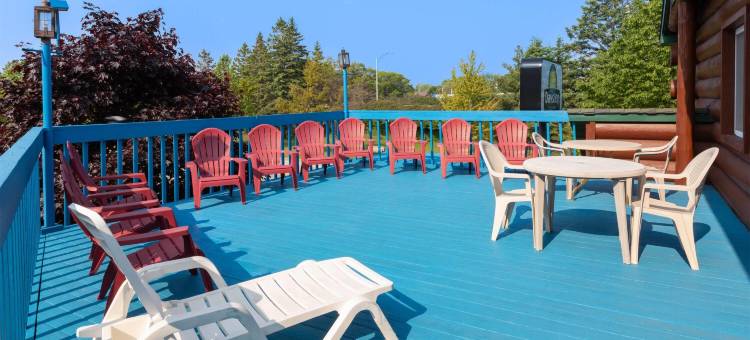 布里奇维尤戴斯酒店(Hotel Mackinaw City - Bridgeview)(Days Inn by Wyndham Mackinaw City/Bridgeview Area)图片