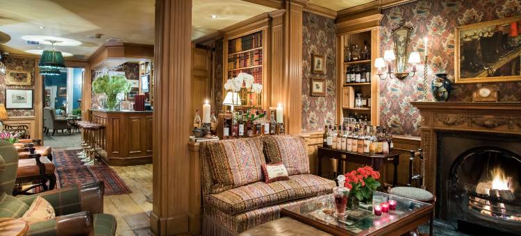 夏天洛奇乡间别墅酒店(Summer Lodge Country House Hotel)图片