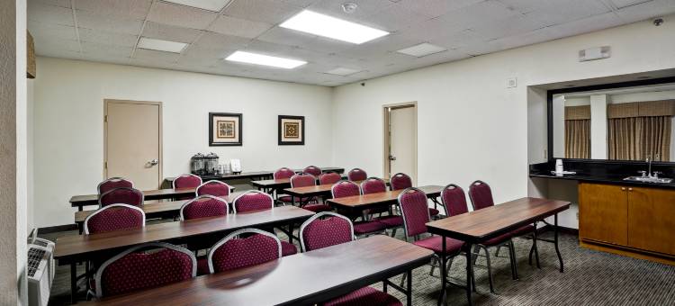 诺克斯维尔机场欢朋旅馆(Hampton Inn Knoxville-Airport)图片