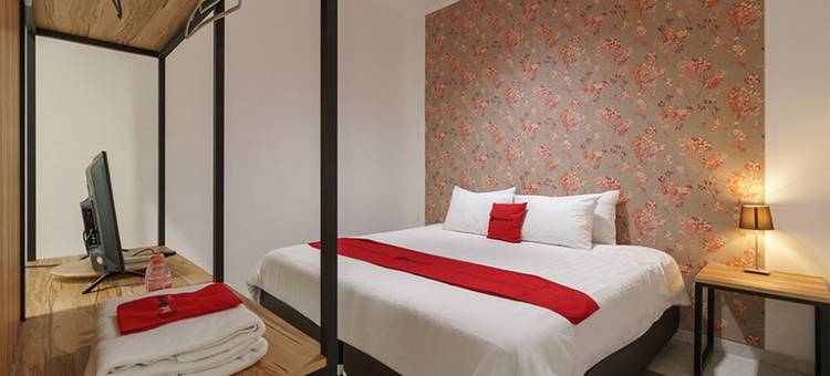 红多兹Plus酒店-近庞卡克收费出口2号(RedDoorz Plus Near Exit Toll Puncak 2)图片