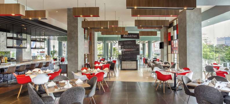 宜必思美纳多市中心大道酒店(Ibis Manado City Center Boulevard)图片