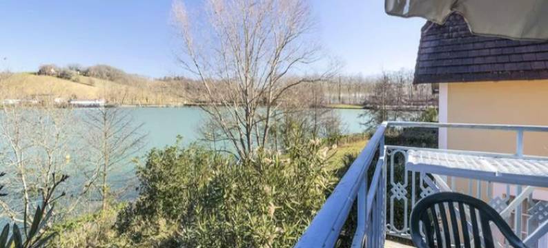 Apartment in Marciac near 24-hectare Lake图片