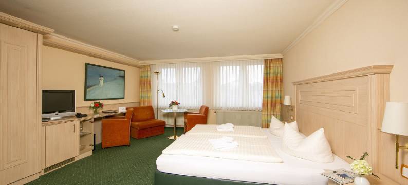 杜恩施罗博酒店(Hotel Dünenschloss Mit Private Spa)图片