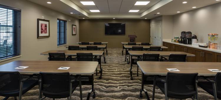 凤凰城比尔特莫尔区Staybridge Suites(Staybridge Suites Phoenix – Biltmore Area)图片