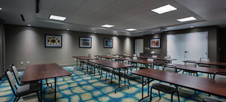 智选假日套房酒店卡莱尔(Holiday Inn Express & Suites CARLISLE - HARRISBURG AREA by IHG)图片