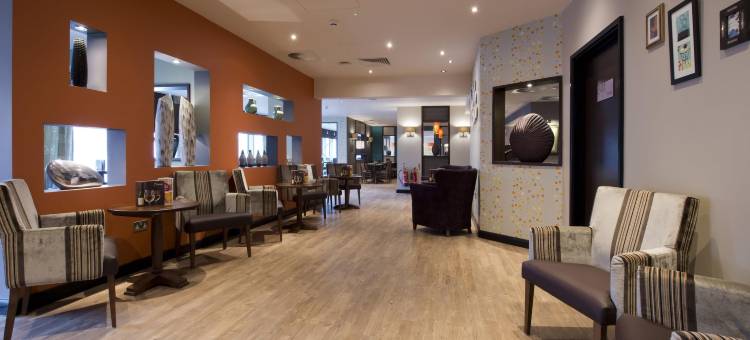 埃克塞特普瑞米尔酒店市中心(Premier Inn Exeter City Centre)图片