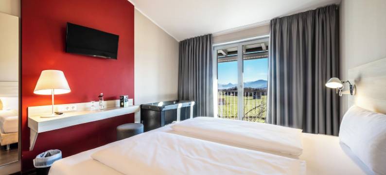 因斯彻贝格酒店(Hotel Irschenberg Süd)图片