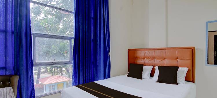 O Pekanbaru酒店靠近Ciputra Seraya购物中心(原Lotus旅馆)(Hotel O Pekanbaru Near Mall Ciputra Seraya Formerly Lotus Inn)图片