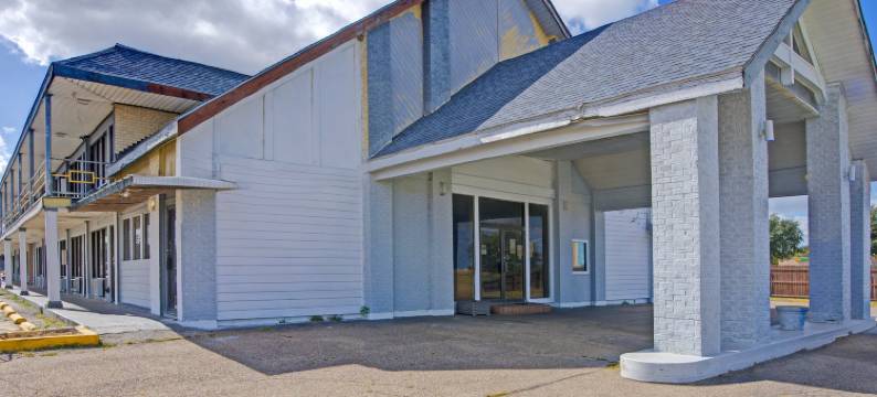 Hotel O 的日落旅馆 Flatonia I 10(Sunset Inn by Hotel O Flatonia I - 10)图片