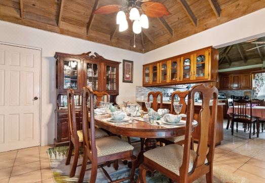 Ironshore Sugarmill Villa W Private Pool 6 Bedroom Villa Hotel Overview