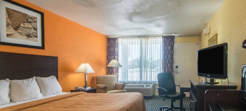 堪萨斯里博若 6 号汽车旅馆(Motel 6 Liberal, KS)图片