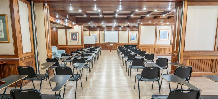 蒙特港阿巴总统套房公寓酒店(Abba Presidente Suites Puerto Montt)图片