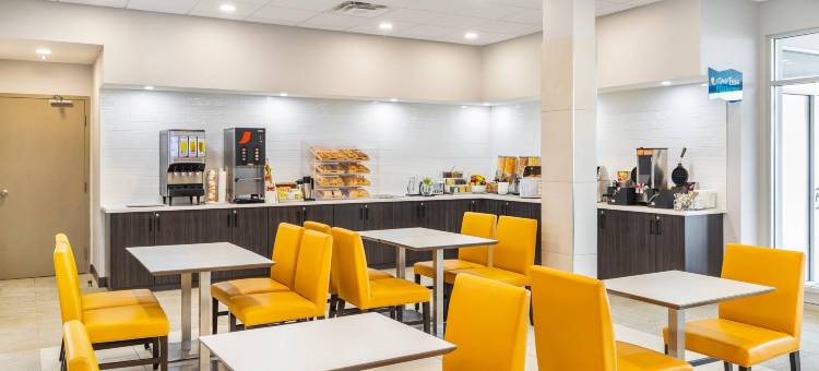 凯隆波因特酒店(Clarion Pointe)图片