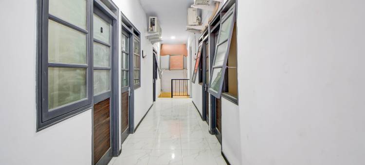 O 阿米拉旅馆(Hotel O Stasiun Tegal Near Alun-Alun Formerly Ameera Guest House)图片