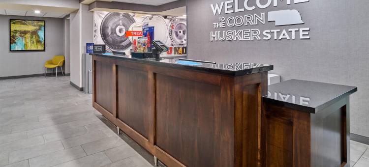 奥马哈市中心阿克萨本区欢朋酒店(Hampton Inn Omaha/Midtown (Aksarben Area))图片