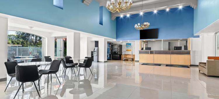 阿纳海姆普安那公园温德姆戴斯酒店(Days Inn by Wyndham Buena Park Anaheim)图片