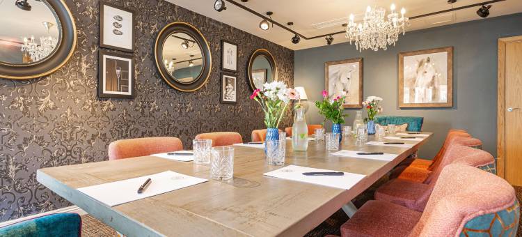汉普郡罗姆西白马酒店(The White Horse Hotel, Romsey, Hampshire)图片