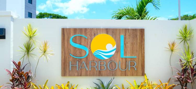 奥乔里奥斯中心泳池豪华公寓(Luxury Apartments Pool Central Ocho Rios)图片