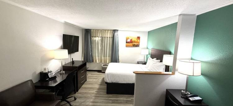 牛顿贝蒙特套房酒店(Baymont Inn & Suites Newton IA)图片