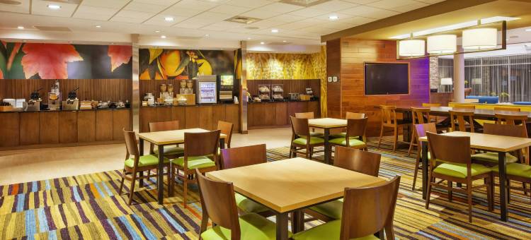 普拉茨堡万枫酒店及套房(Fairfield Inn & Suites Plattsburgh)图片