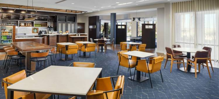 凤凰城迈措沃门户机场万怡酒店(Courtyard Phoenix Mesa Gateway Airport)图片