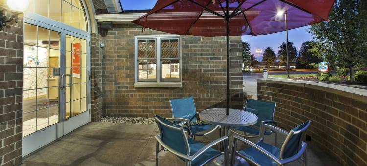 底特律迪尔伯恩万豪TownePlace酒店(TownePlace Suites Detroit Dearborn)图片