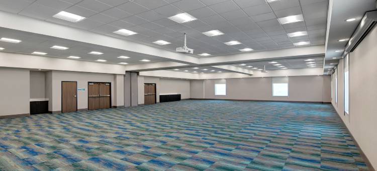 本顿维尔罗杰斯希尔顿惠庭酒店(Home2 Suites by Hilton Bentonville Rogers)图片