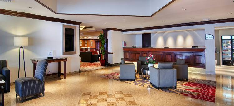 莱尔内珀维尔希尔顿逸林酒店(DoubleTree by Hilton Lisle Naperville)图片