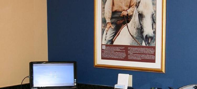 海斯温德姆阿美瑞辛酒店(AmericInn by Wyndham Hays)图片