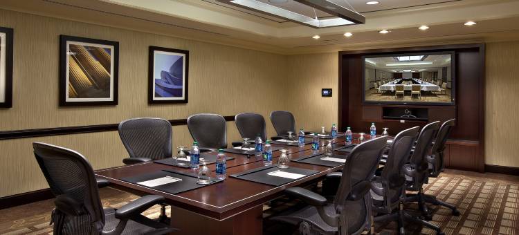 希尔顿华盛顿特区大使套房酒店-切维切斯购物中心(Embassy Suites by Hilton Washington DC Chevy Chase Pavilion)图片