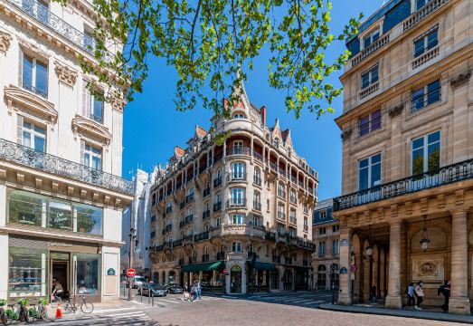 La Clef Louvre Paris by The Crest Collection Over view