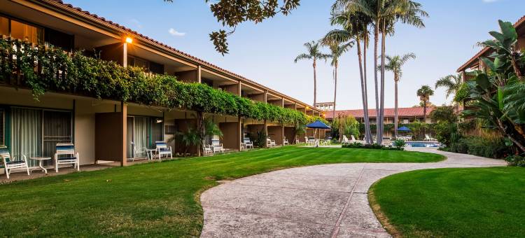 胡椒树贝斯特韦斯特优质酒店(Best Western Plus Pepper Tree Inn)图片