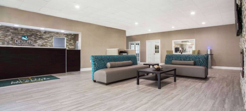 大学区凯艺套房酒店(Quality Inn & Suites University Area)图片