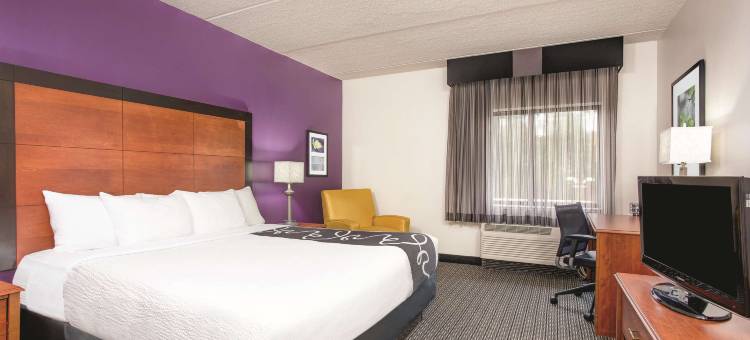 亚特兰大罗斯韦尔拉昆塔温德姆套房酒店(La Quinta Inn & Suites by Wyndham Atlanta Roswell)图片