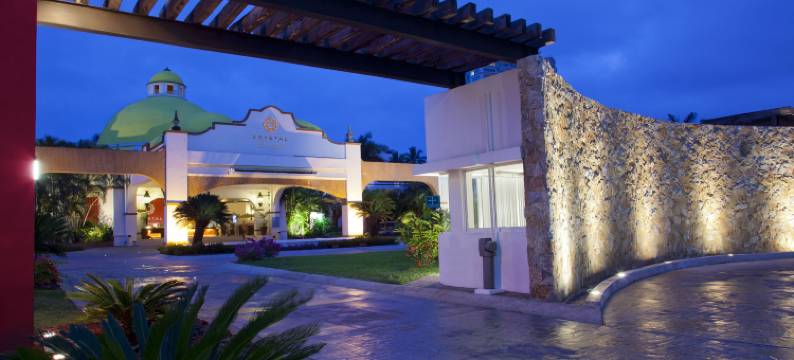 克里斯塔尔巴亚以塔港酒店(Krystal Vallarta)图片
