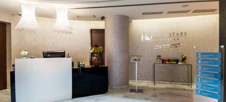 伊科尼克兰布拉大道(Ikonik Ramblas)图片