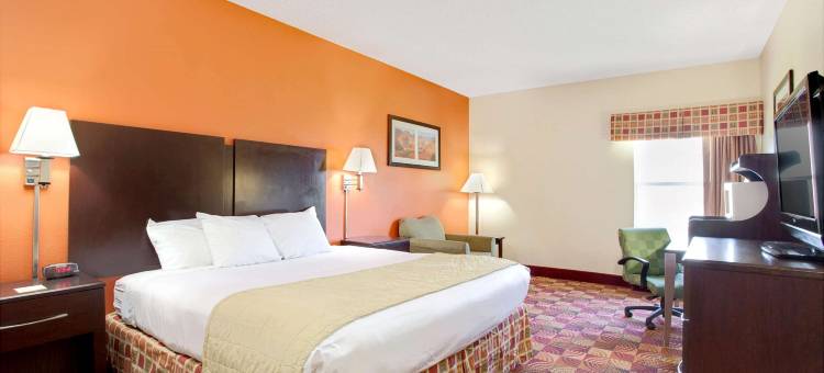 理奇兰戴斯套房酒店(Days Inn & Suites by Wyndham Ridgeland)图片