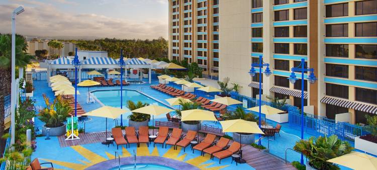 皮克斯广场酒店(Pixar Place Hotel)图片