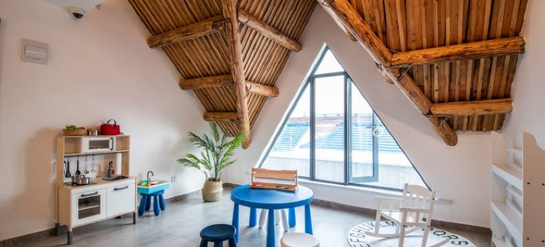 叁友拾光聚会轰趴泳池派对度假别墅(周祝公路分店)图片