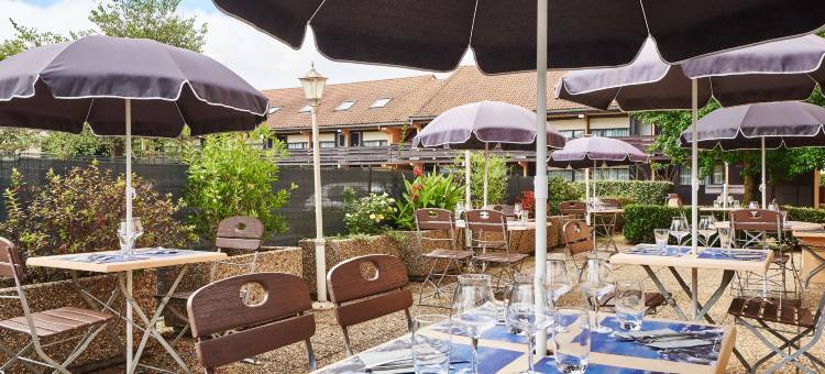 巴斯蒂拉克基里亚德酒店(Kyriad Tarbes - Bastillac)图片