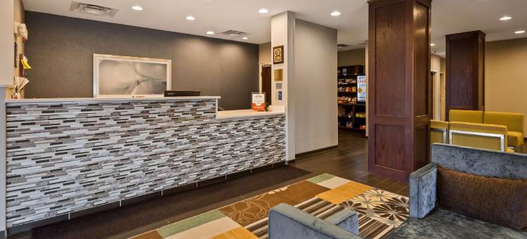 波特曼贝斯特韦斯特优质套房酒店(Best Western Plus Boardman Inn  Suites)图片