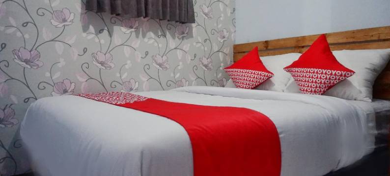 OYO-1380赛车场伊斯兰家庭旅馆(OYO 1380 Velodrome Family House Syariah)图片