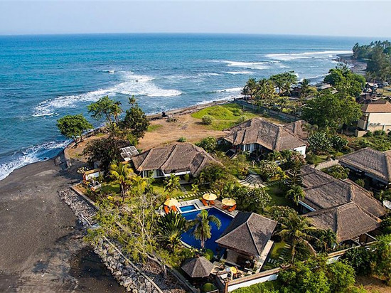 巴厘岛橙色别墅