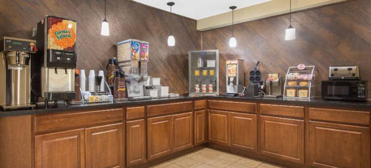 哥伦布机场温德姆速8酒店(Super 8 by Wyndham Columbus Airport)图片