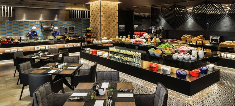 大阪希尔顿酒店(Hilton Osaka Hotel)图片